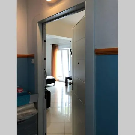 Cozy Studio Near The Beach 1Stfloor Nea Iraklitsa Exterior photo