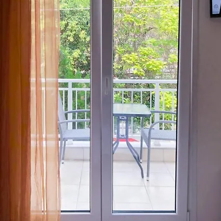 Cozy Studio Near The Beach 1Stfloor Nea Iraklitsa Exterior photo