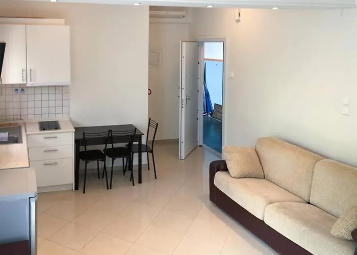 Cozy Studio Near The Beach 1Stfloor