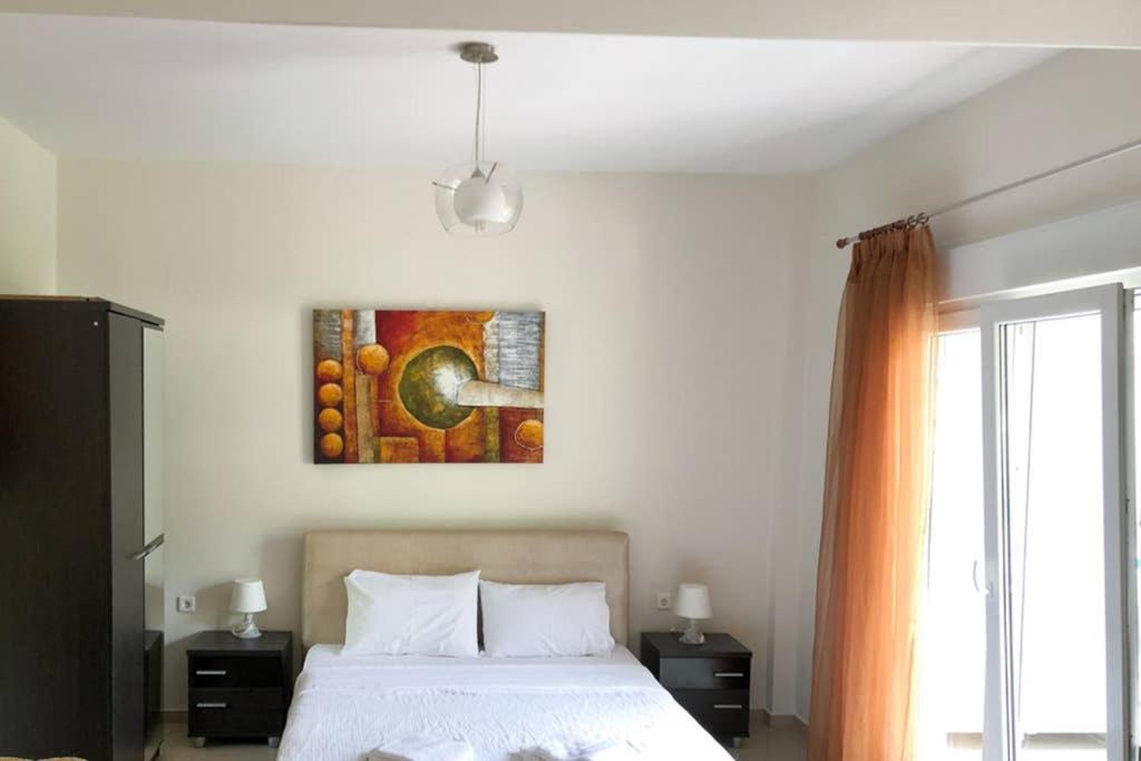 Cozy Near The 1stfloor Apartment Nea Iraklitsa